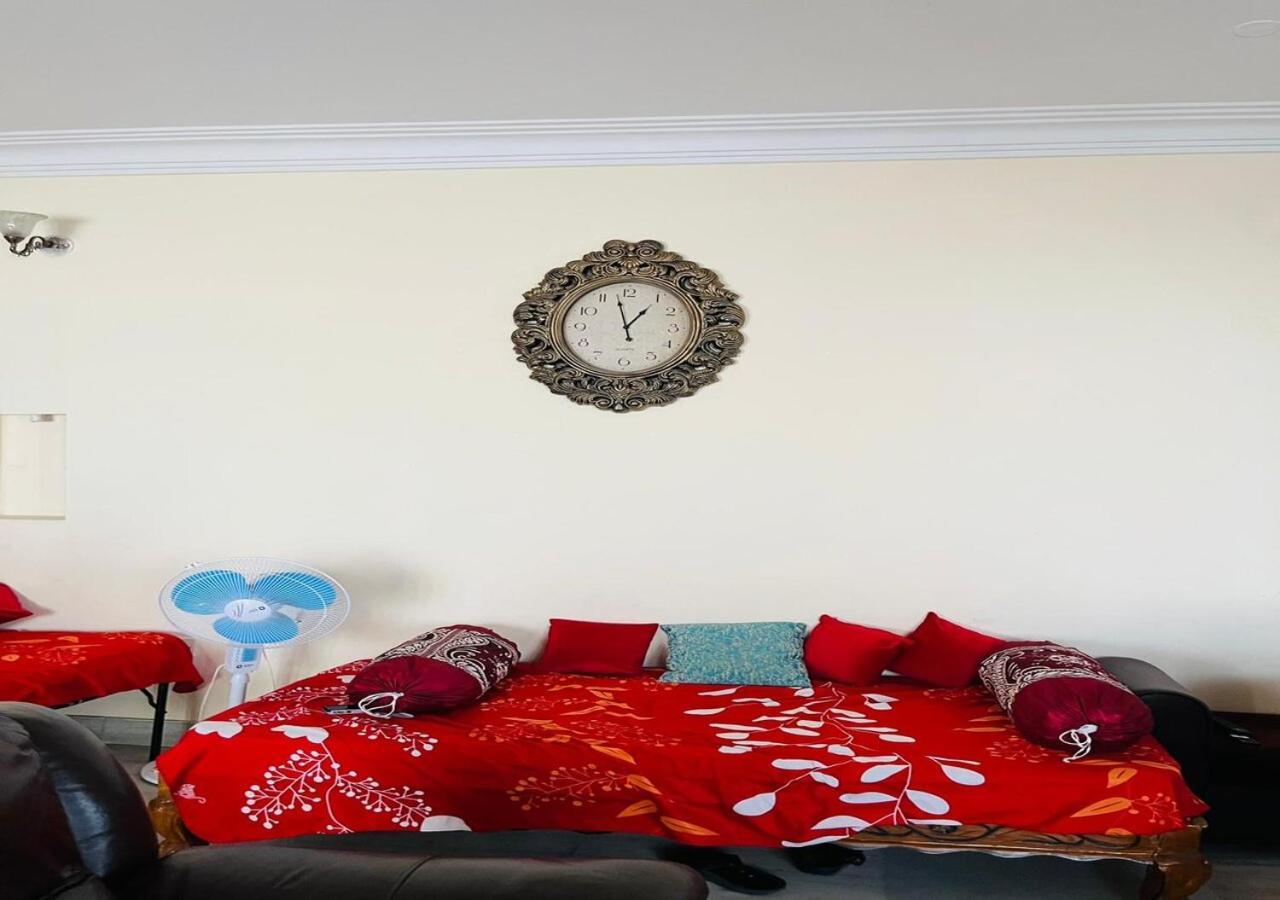 Best Individual Home Stay Near Apollo Jubilee Hills 海得拉巴 外观 照片