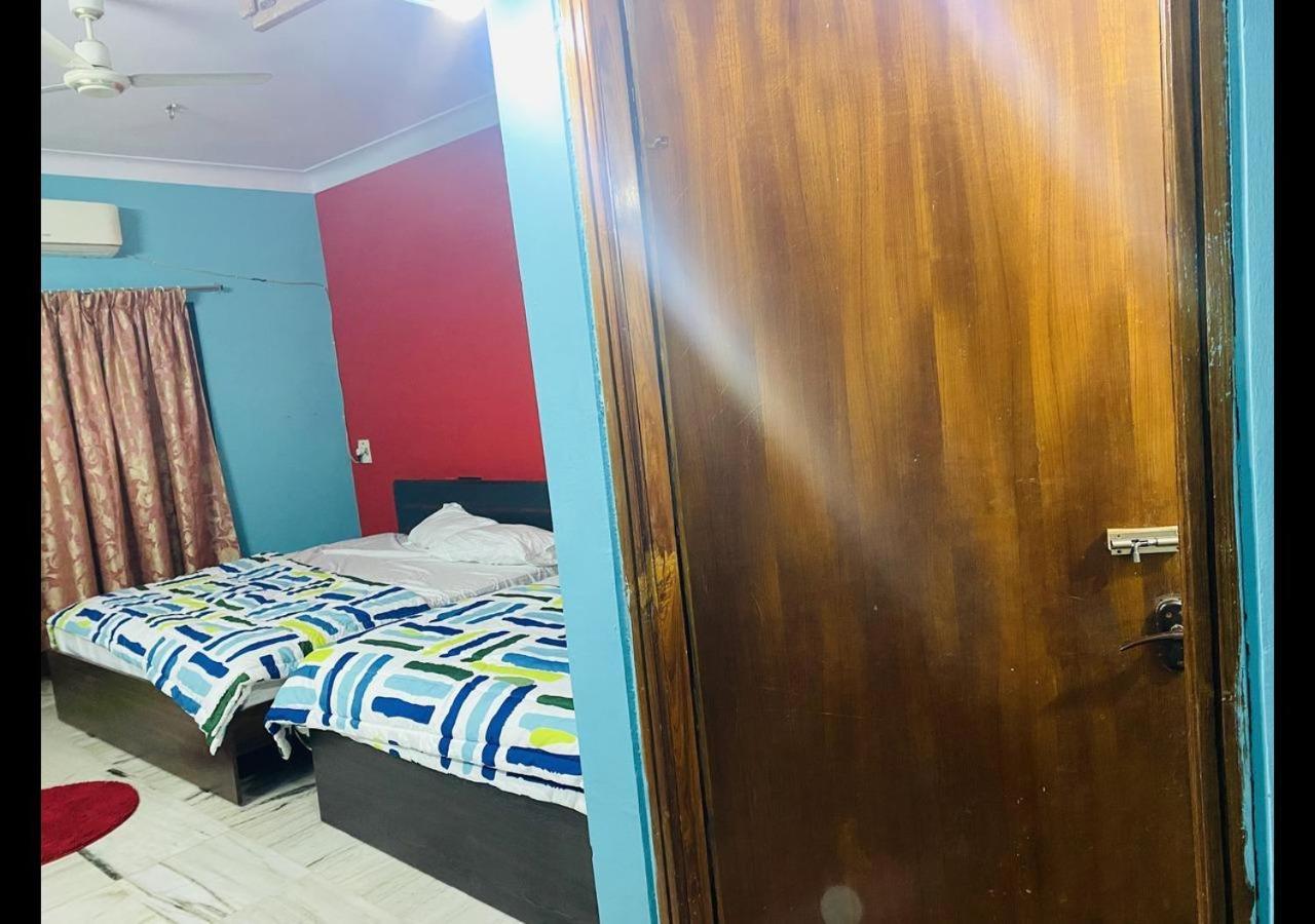 Best Individual Home Stay Near Apollo Jubilee Hills 海得拉巴 外观 照片
